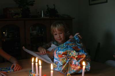Mikas erster Kindergeburtstag
